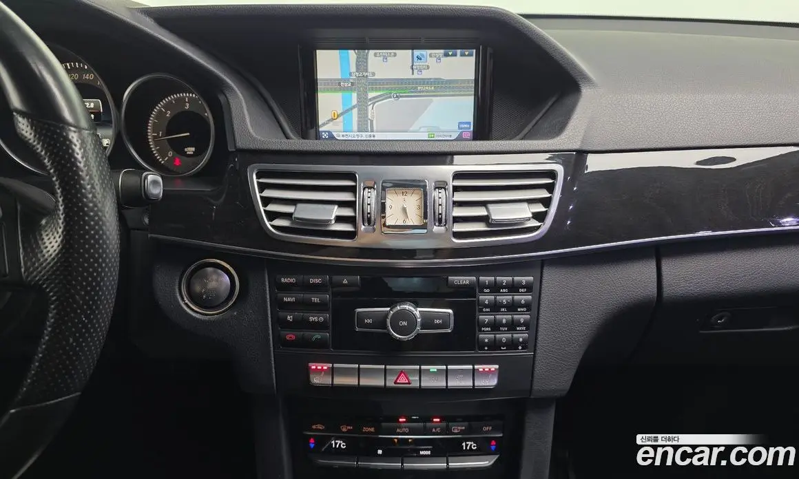 Mercedes-Benz E-Class 2015 2.1 гидро, фото 13 Mercedes-Benz E-Class 2015 2.1 гидро, фото 13