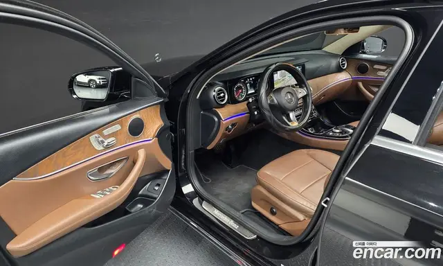 Mercedes-Benz E-Class 2017 2.0 гидро, миниатюра 11
