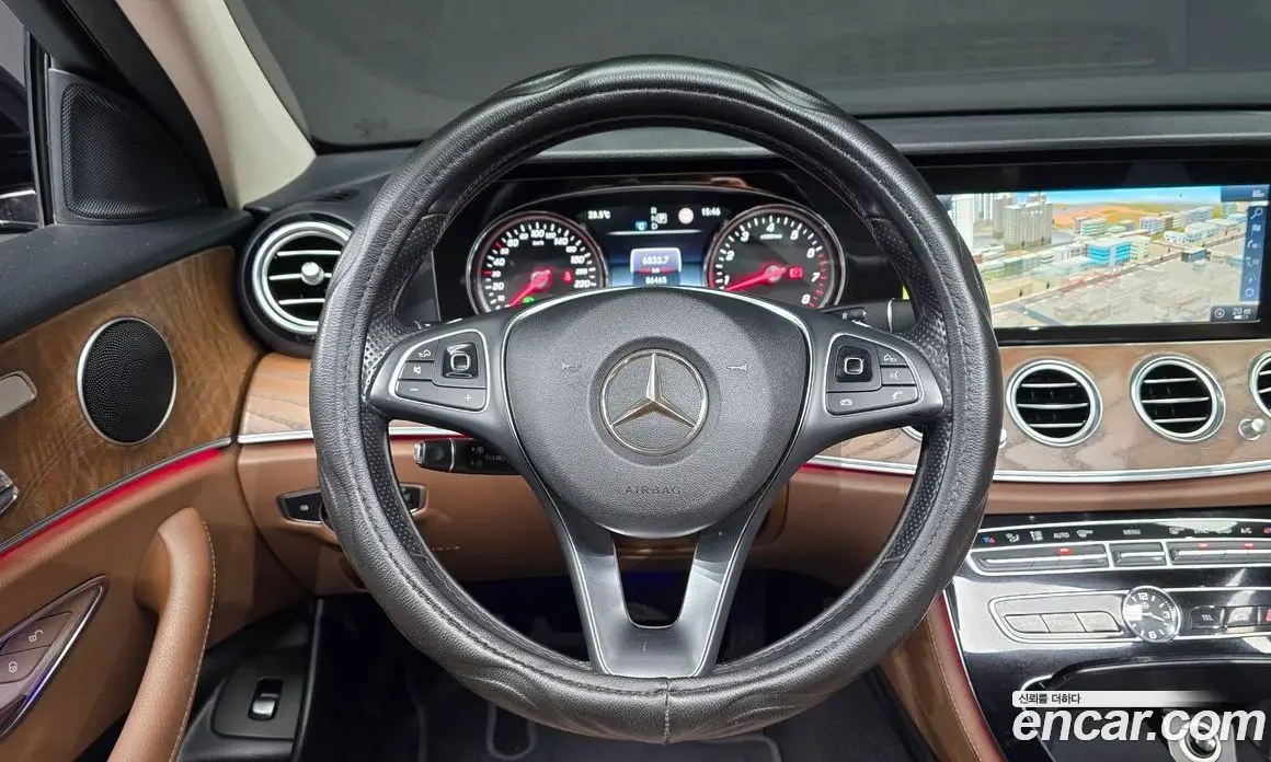 Mercedes-Benz E-Class 2017 2.0 гидро, фото 13