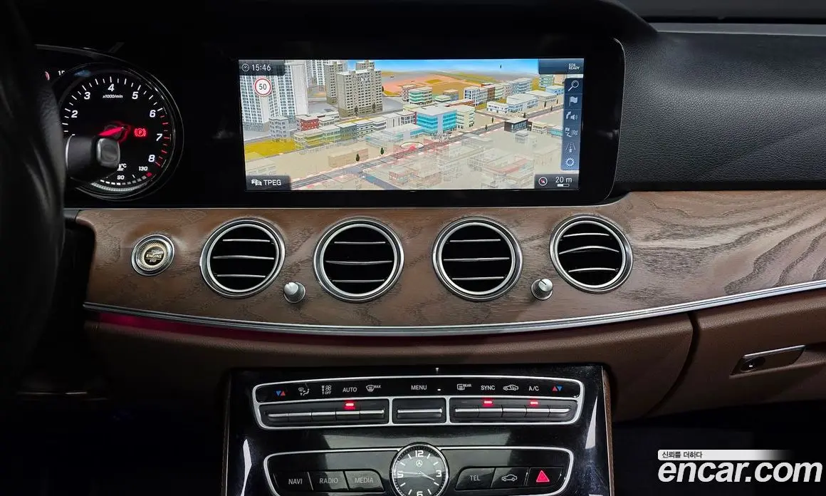Mercedes-Benz E-Class 2017 2.0 гидро, фото 15