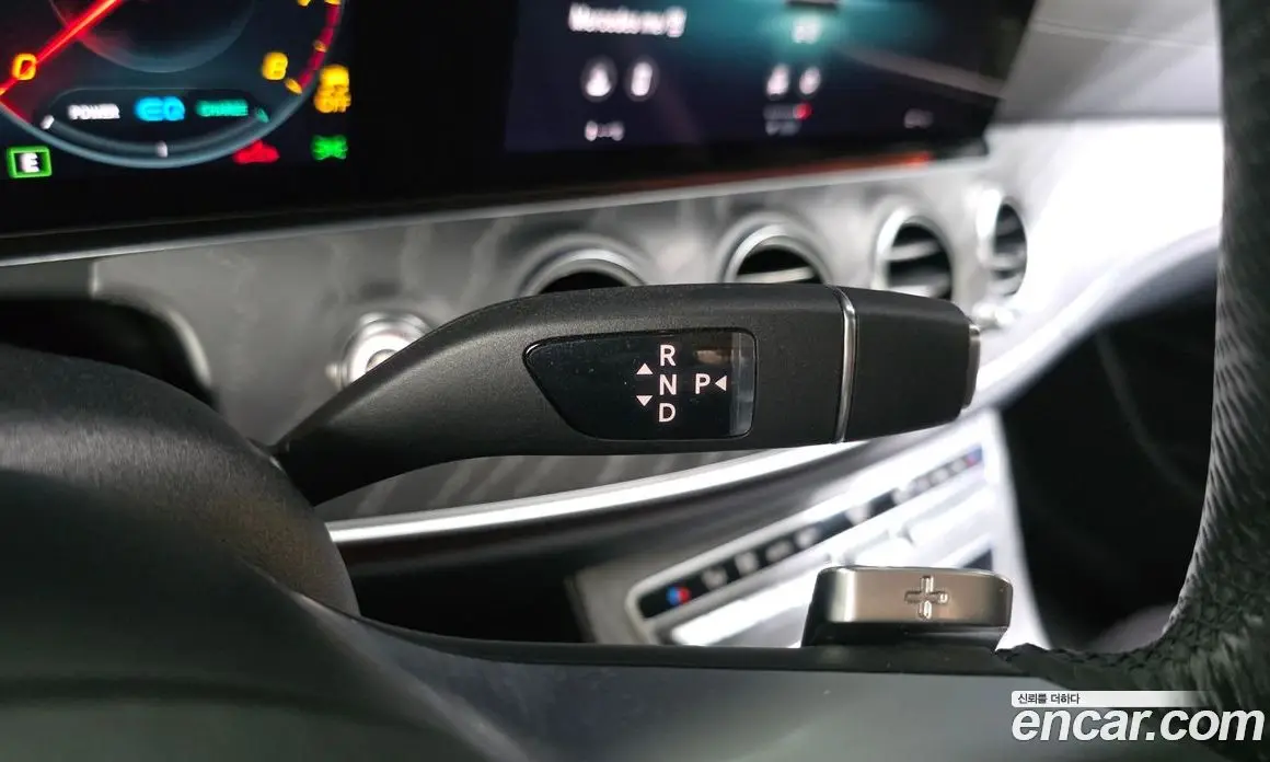 Mercedes-Benz E-Class 2022 2.0 автомат (гидро), фото 11