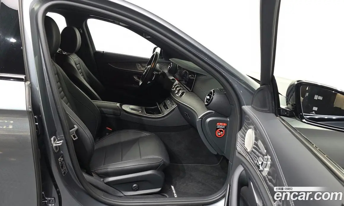 Mercedes-Benz E-Class 2022 2.0 автомат (гидро), фото 16
