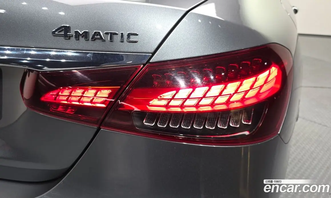Mercedes-Benz E-Class 2022 2.0 автомат (гидро), фото 8