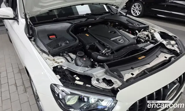 Mercedes-Benz E-Class 2023 2.0 автомат (гидро), миниатюра 6
