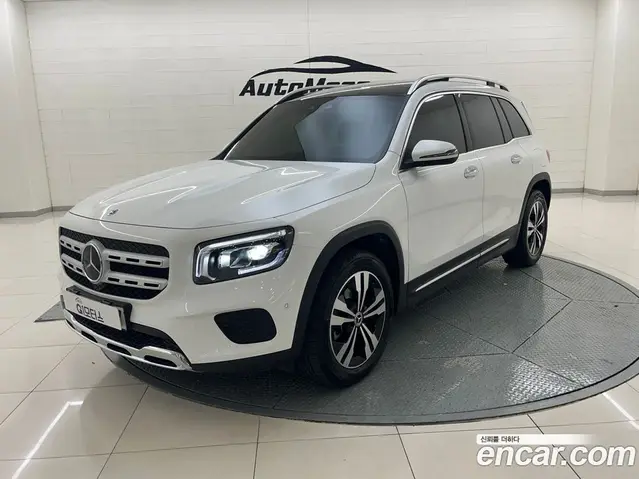 Mercedes-Benz GLB-Class 2022 1.9 гидро, миниатюра 2