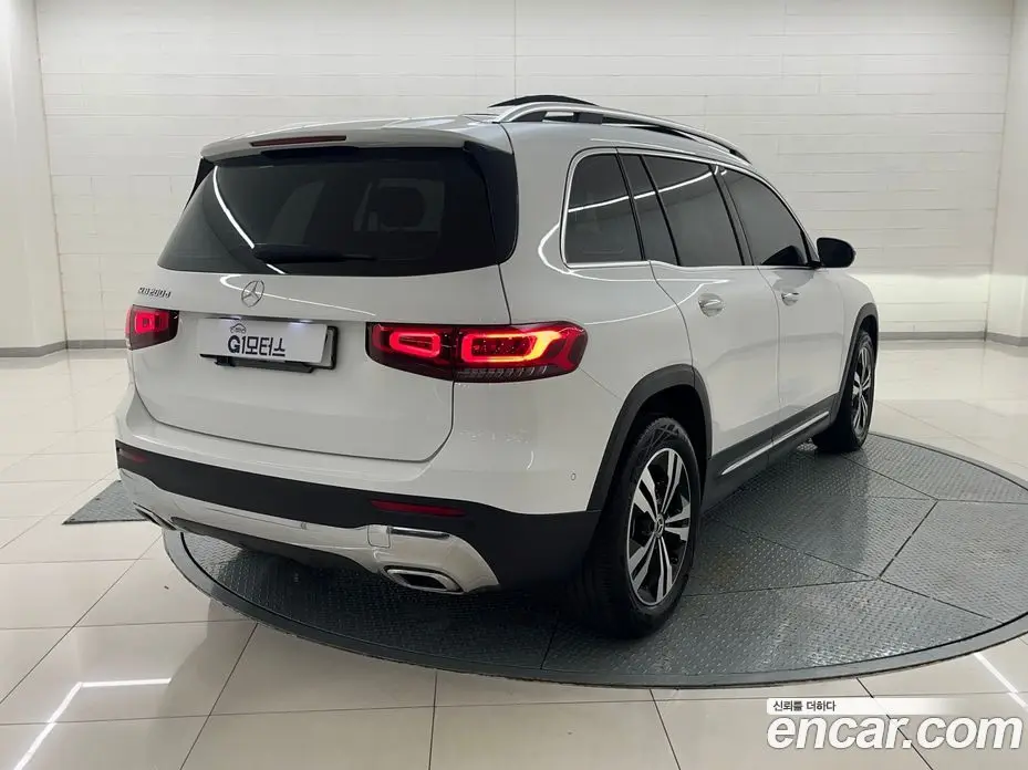 Mercedes-Benz GLB-Class 2022 1.9 гидро, фото 3