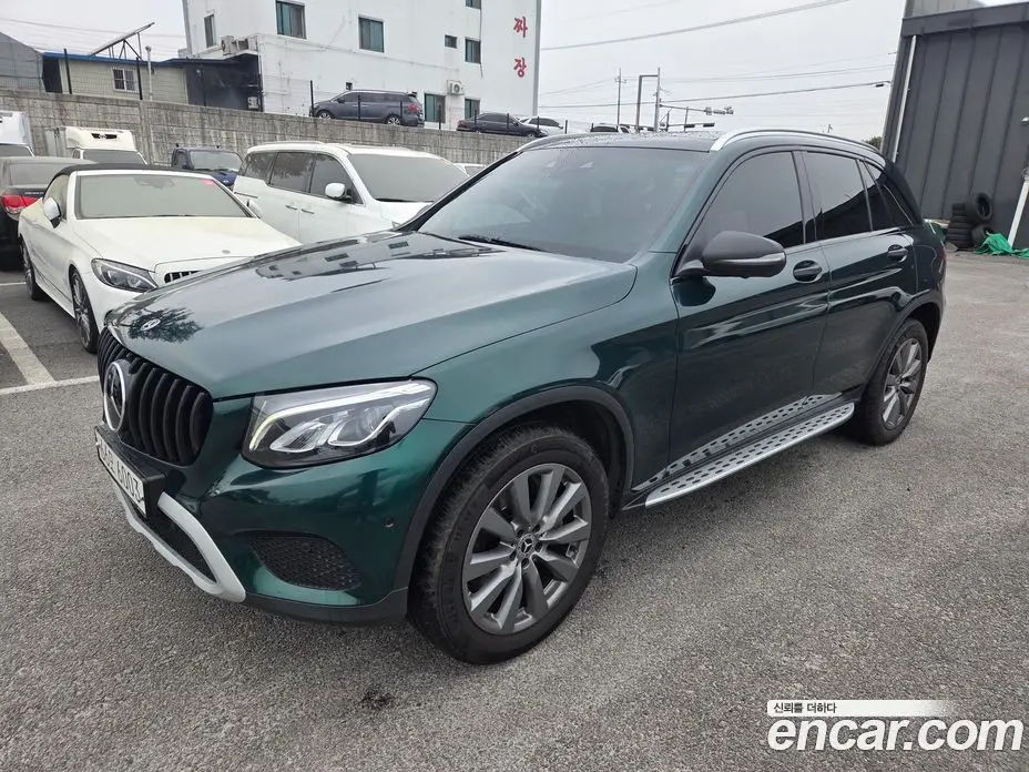 Mercedes-Benz GLC-Class 2018 2.0 гидро, фото 4 Mercedes-Benz GLC-Class 2018 2.0 гидро, фото 4