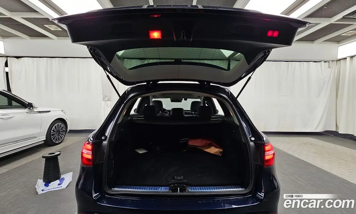 Mercedes-Benz GLC-Class 2019 2.0 гидро, фото 26