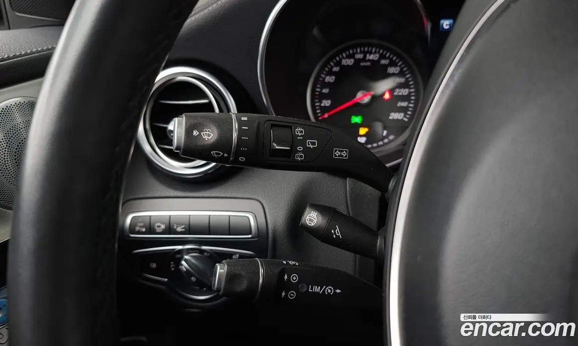 Mercedes-Benz GLC-Class 2019 2.0 гидро, фото 30