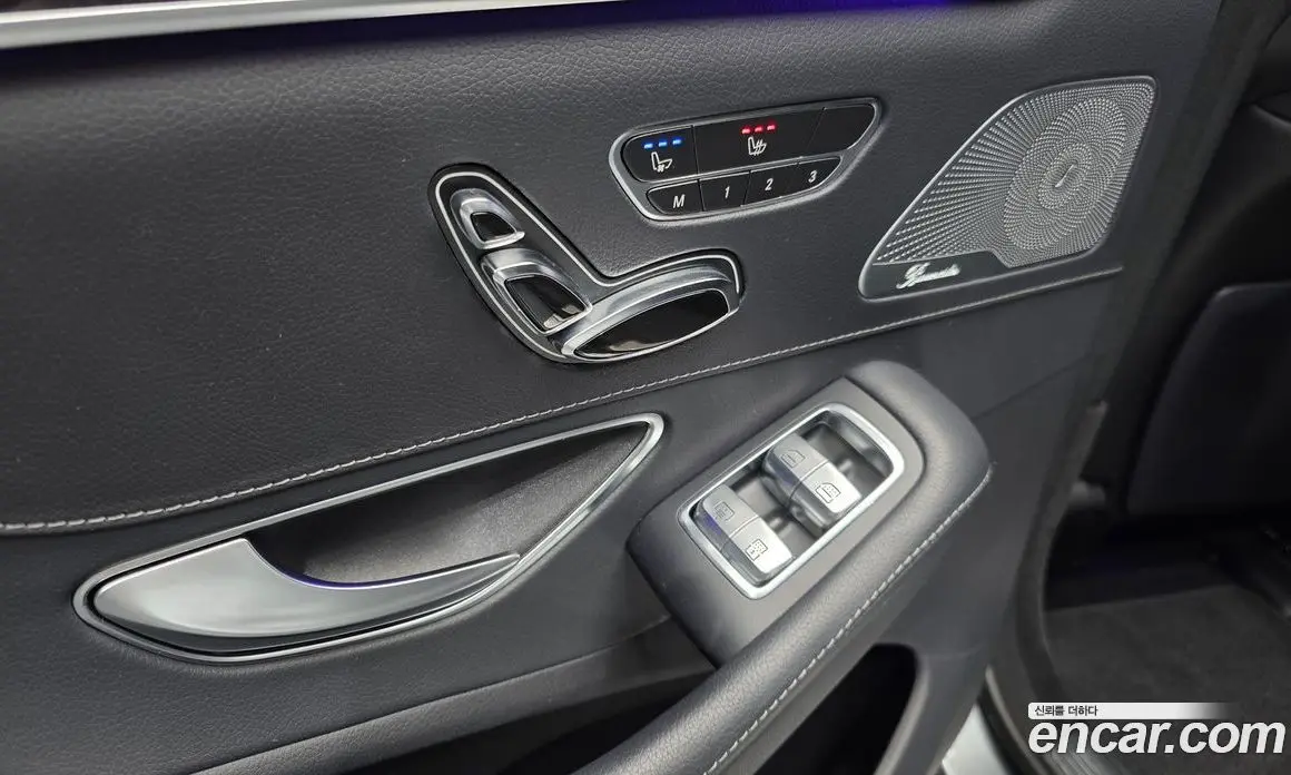 Mercedes-Benz S-Class 2016 3.0 гидро, фото 18 Mercedes-Benz S-Class 2016 3.0 гидро, фото 18