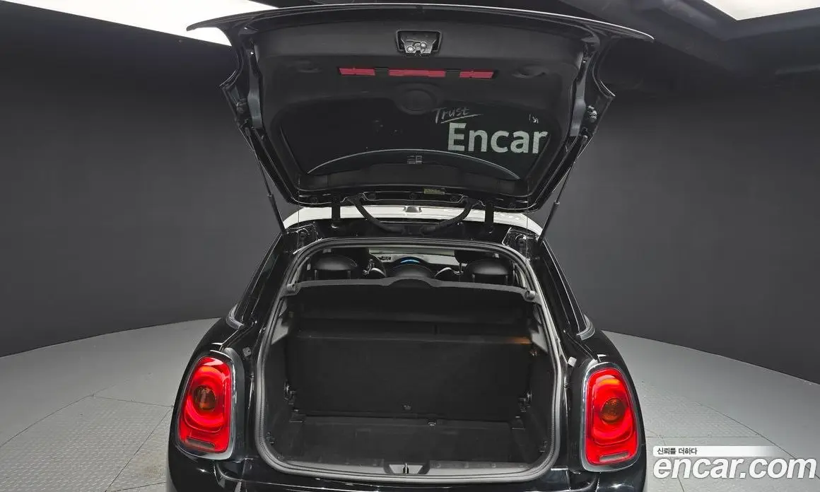 Mini Cooper 2015 1.5 автомат (гидро), фото 20