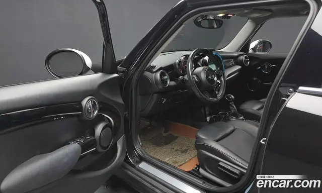 Mini Cooper 2015 1.5 автомат (гидро), миниатюра 10