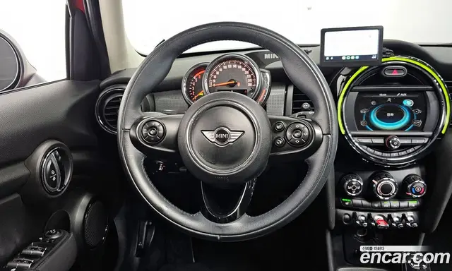 Mini Cooper 2018 1.5 автомат (гидро), миниатюра 12