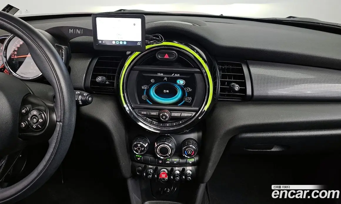 Mini Cooper 2018 1.5 автомат (гидро), фото 16
