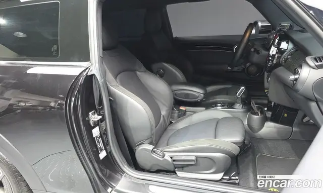Mini Cooper 2022 автомат (гидро), миниатюра 11