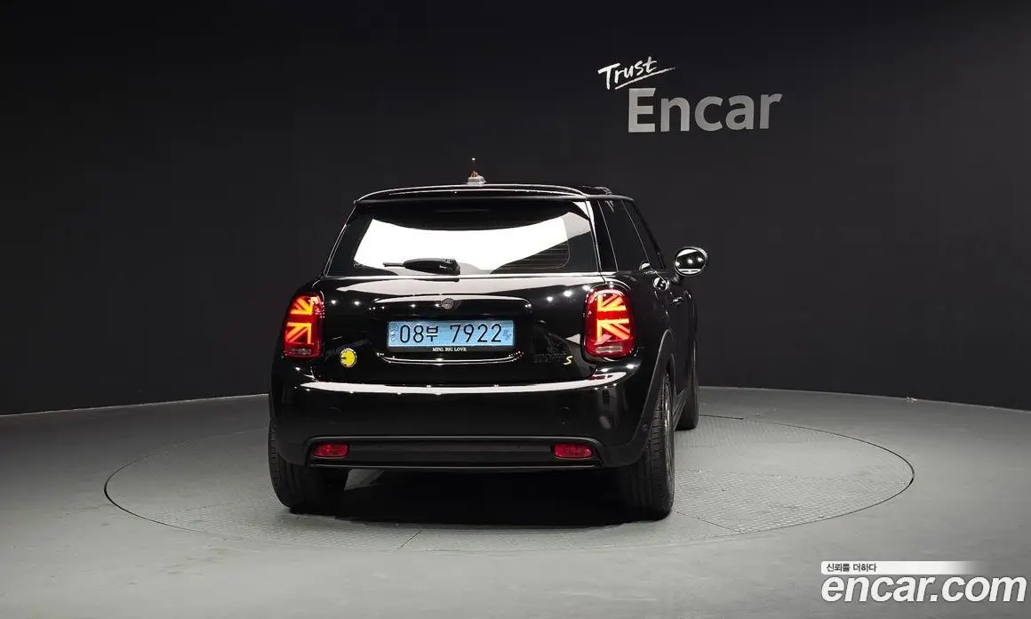 Mini Cooper 2022 автомат (гидро), фото 4