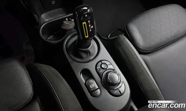 Mini Cooper 2022 автомат (гидро), миниатюра 9