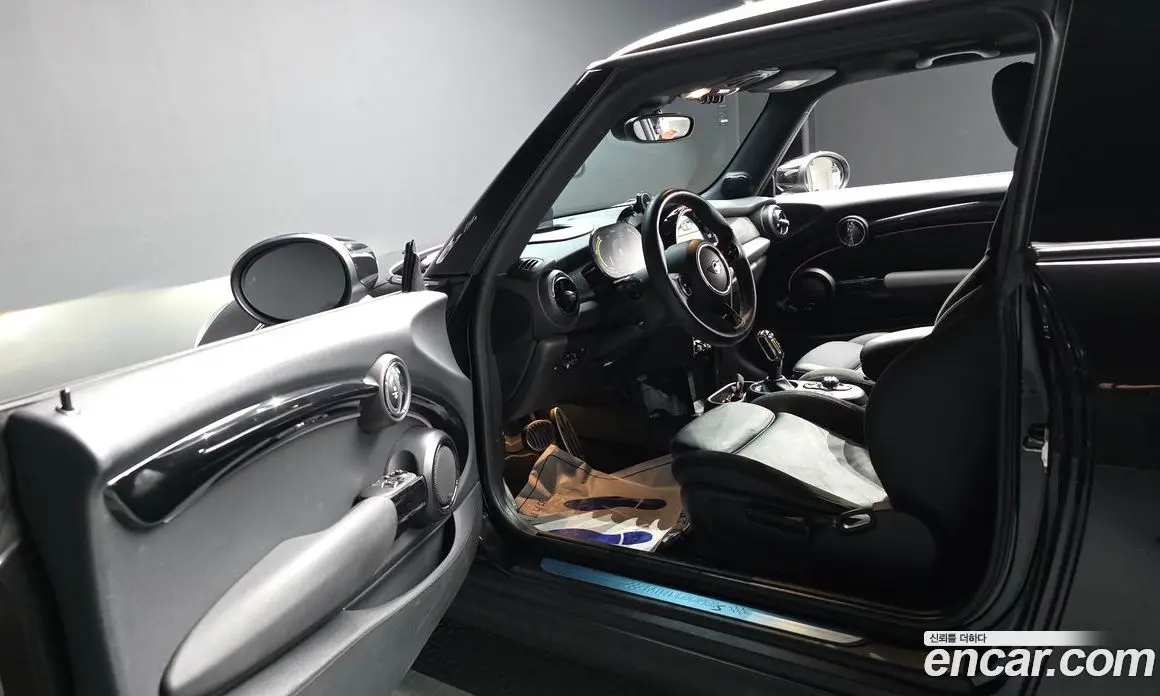 Mini Cooper 2022 автомат (гидро), фото 10