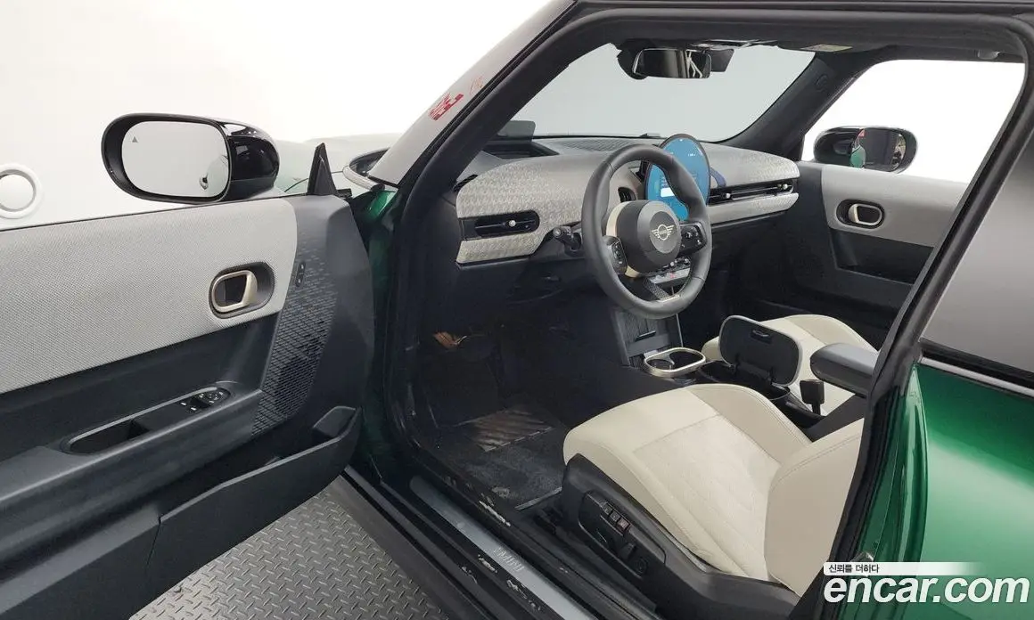 Mini Cooper 2024 2.0 автомат (гидро), фото 13