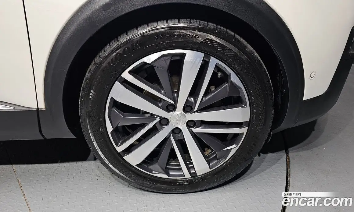 Peugeot 3008 2018 2.0 автомат (гидро), фото 7