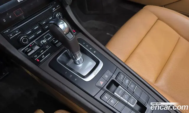 Porsche 911 2019 3.0 автомат (гидро), миниатюра 12