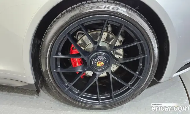 Porsche 911 2019 3.0 автомат (гидро), миниатюра 7