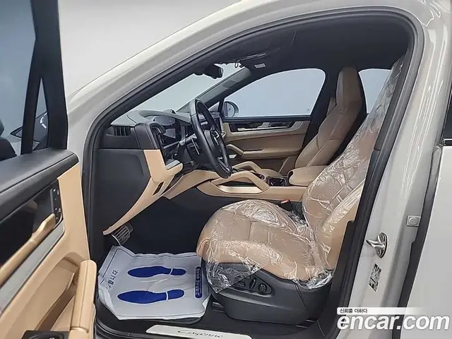 Porsche Cayenne 2024 3.0 автомат (гидро), миниатюра 11