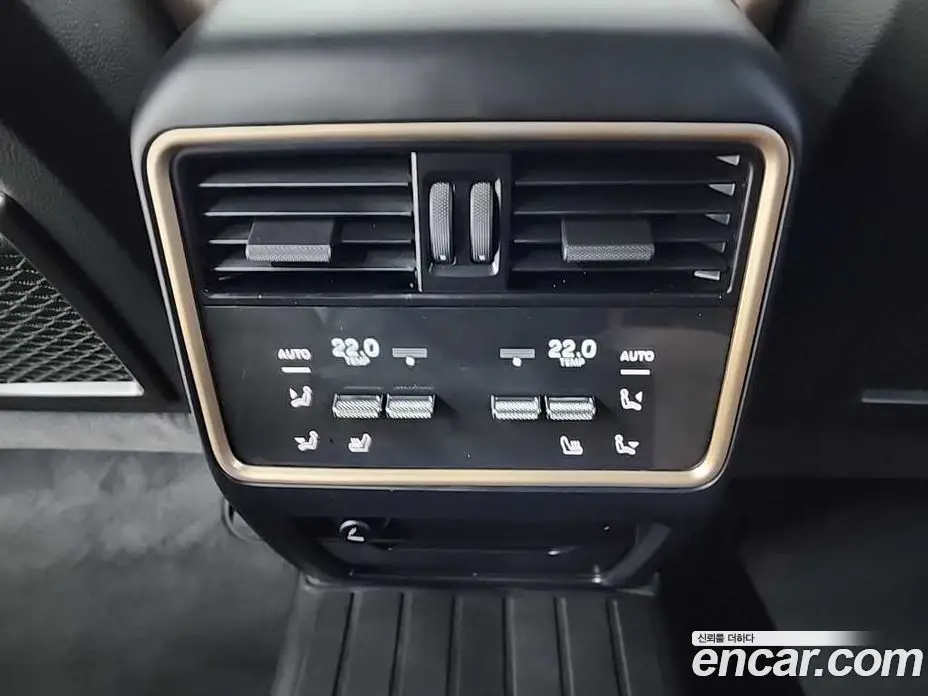 Porsche Cayenne 2024 3.0 автомат (гидро), фото 13