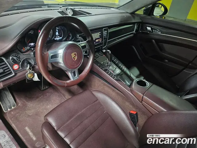 Porsche Panamera 2016 4.8 автомат (гидро), миниатюра 12