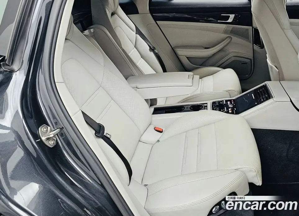 Porsche Panamera 2018 3.0 автомат (гидро), фото 13