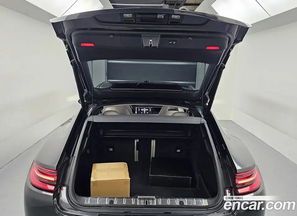 Porsche Panamera 2018 3.0 автомат (гидро), фото 20