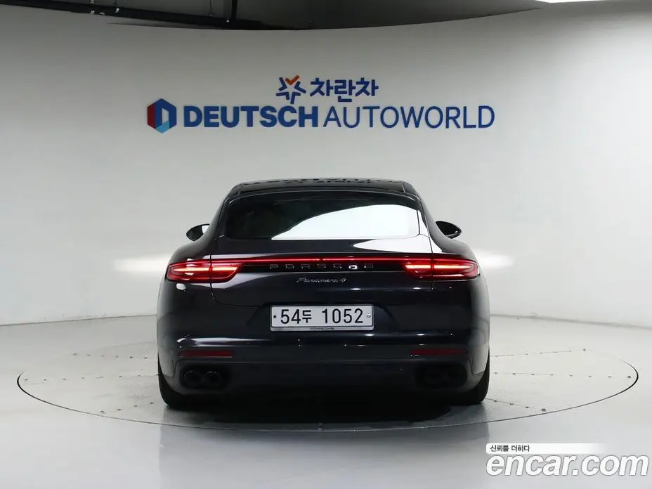 Porsche Panamera 2018 3.0 автомат (гидро), фото 5