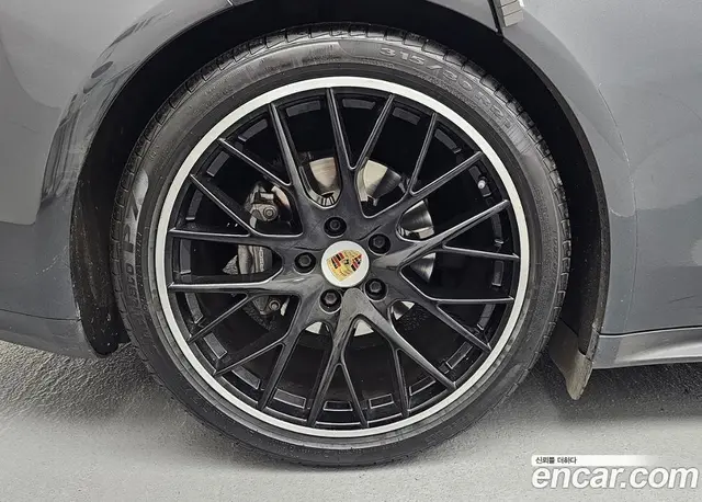 Porsche Panamera 2018 3.0 автомат (гидро), миниатюра 6