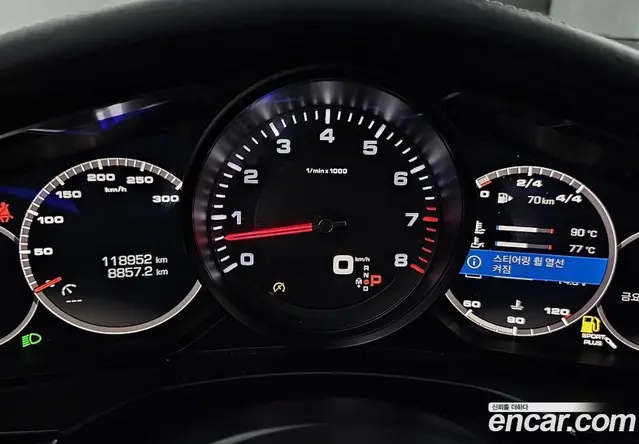 Porsche Panamera 2018 3.0 автомат (гидро), миниатюра 9