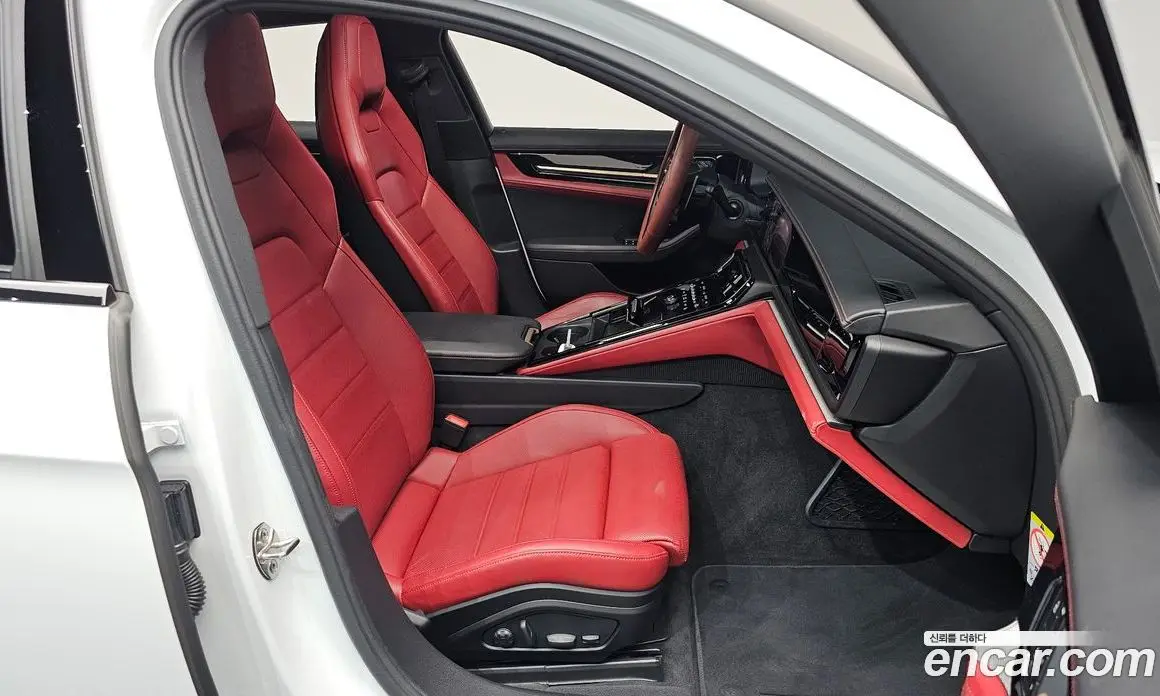 Porsche Panamera 2024 2.9 автомат (гидро), фото 15