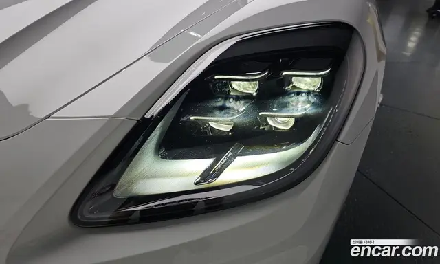 Porsche Panamera 2024 2.9 автомат (гидро), миниатюра 7