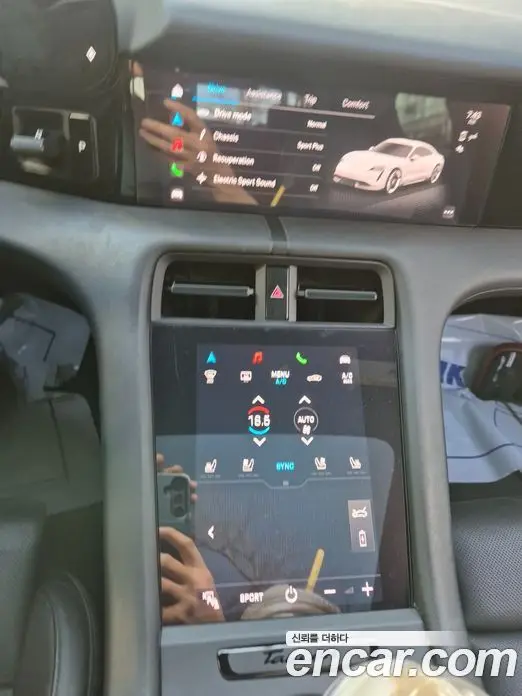 Porsche Taycan 2021 автомат (гидро), миниатюра 12