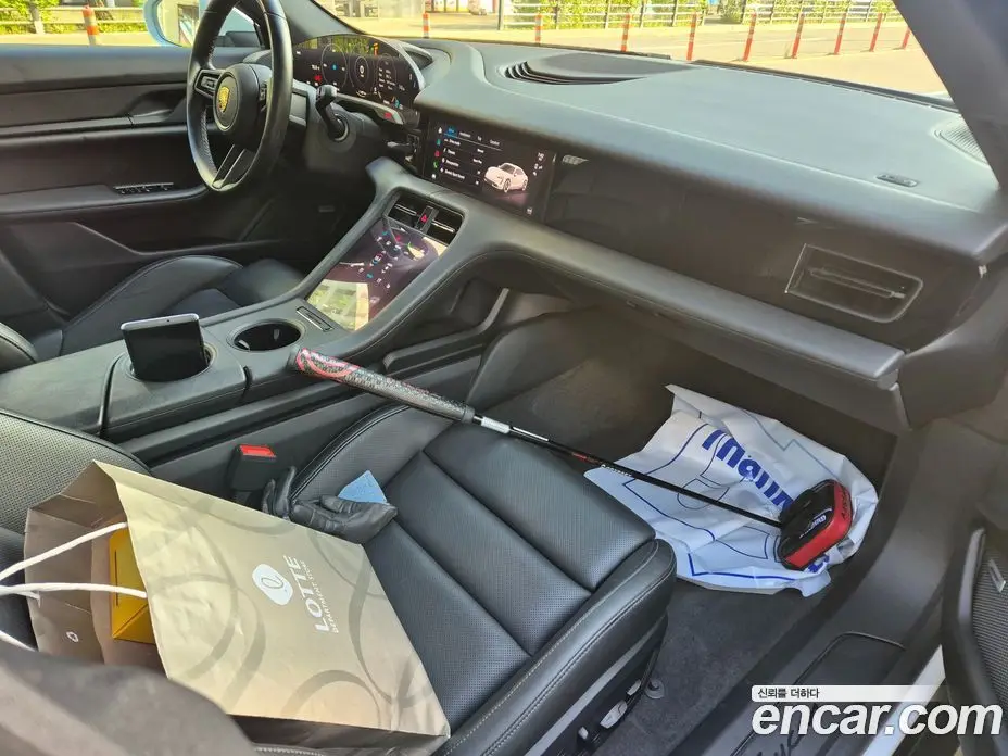 Porsche Taycan 2021 автомат (гидро), фото 14