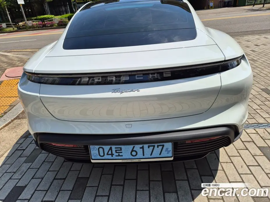 Porsche Taycan 2021 автомат (гидро), фото 4