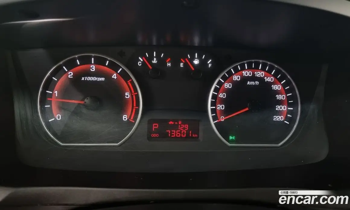 SsangYong Korando 2015 2.0 автомат (гидро), фото 11