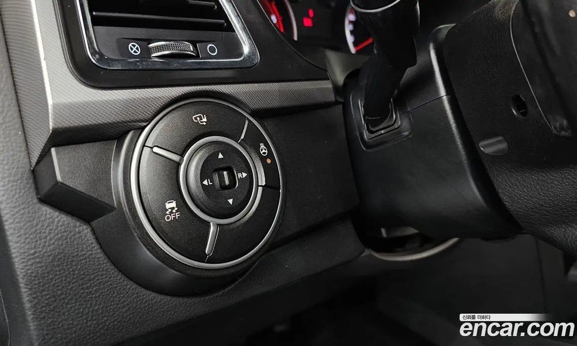 SsangYong Korando 2016 2.0 автомат (гидро), фото 24