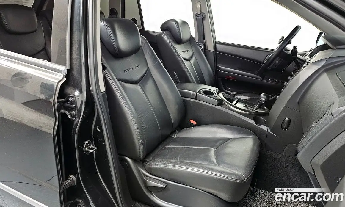 SsangYong Kyron 2009 2.0 автомат (гидро), фото 10