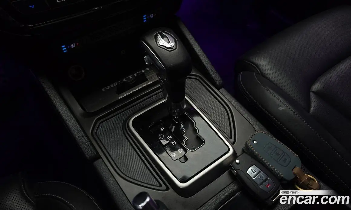 SsangYong Rexton 2019 2.2 автомат (гидро), фото 12