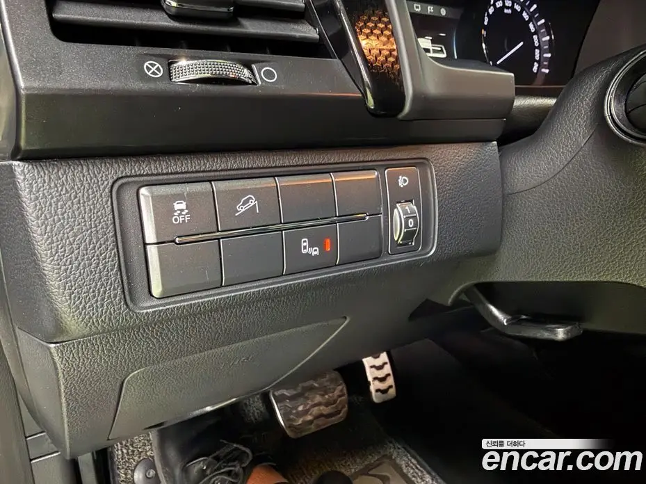 SsangYong Rexton 2020 2.2 автомат (гидро), фото 11