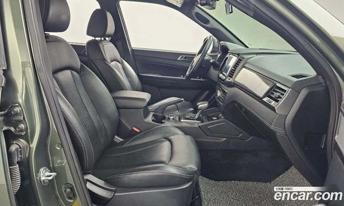 SsangYong Rexton 2023 2.2 автомат (гидро), фото 11