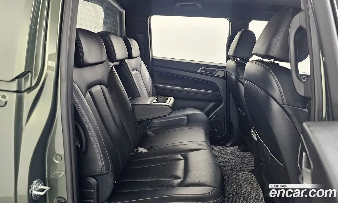 SsangYong Rexton 2023 2.2 автомат (гидро), фото 12