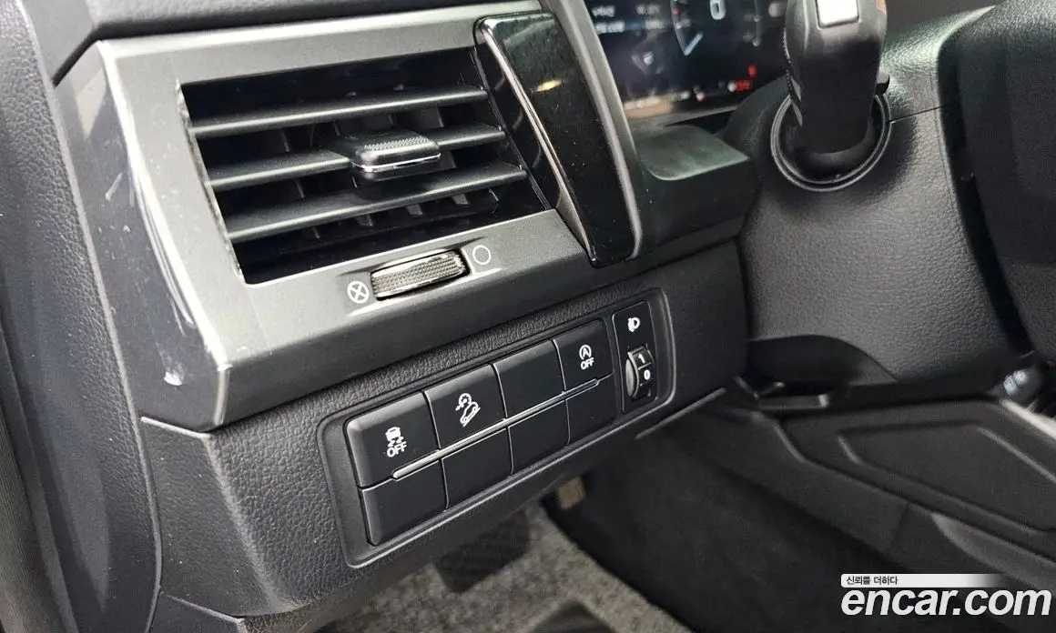 SsangYong Rexton 2023 2.2 автомат (гидро), фото 16