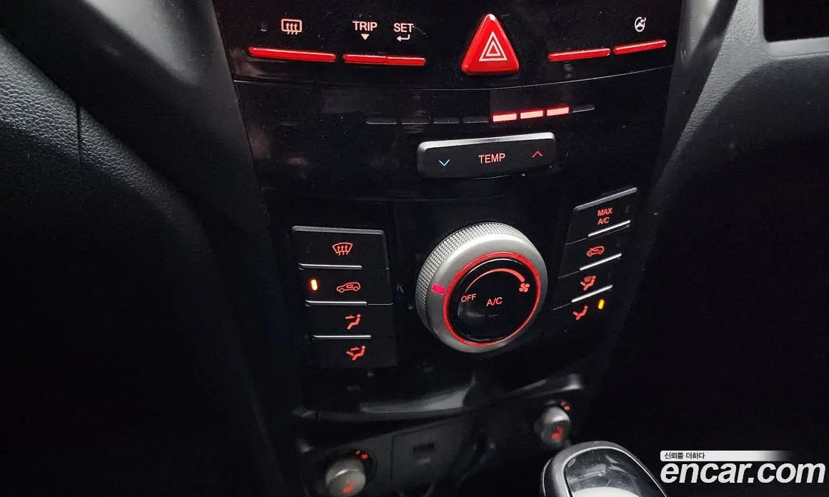 SsangYong TIBOLI 2016 1.6 автомат (гидро), фото 16