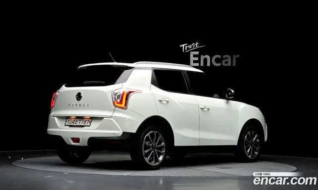 SsangYong TIBOLI 2017 1.6 автомат (гидро), миниатюра 2