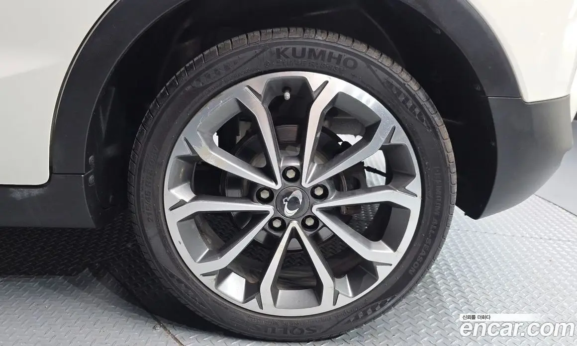 SsangYong TIBOLI 2017 1.6 автомат (гидро), фото 7